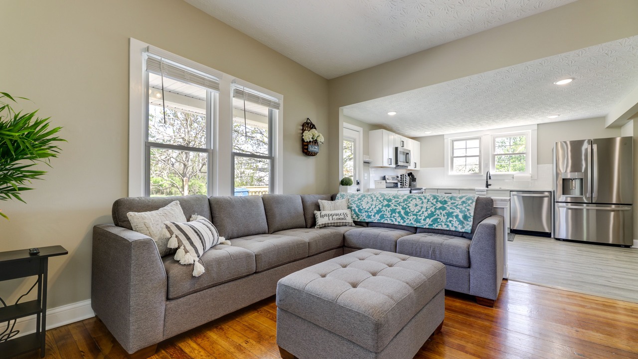 Photo of Livingroom in Williamstown