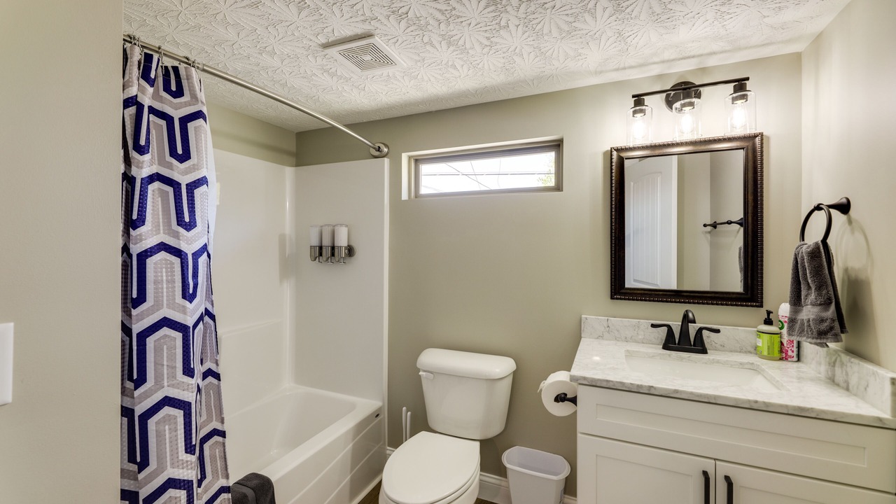 Photo of Bathroom in Williamstown