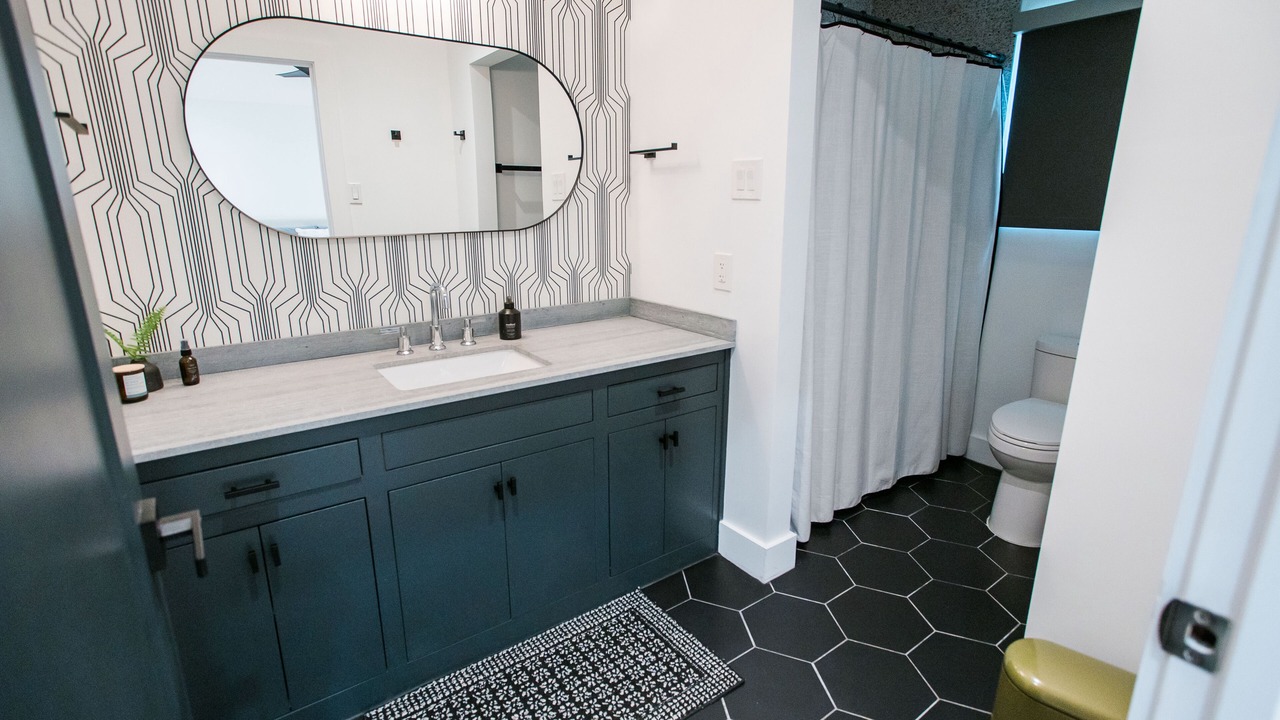 Photo of Bathroom in Lakeway