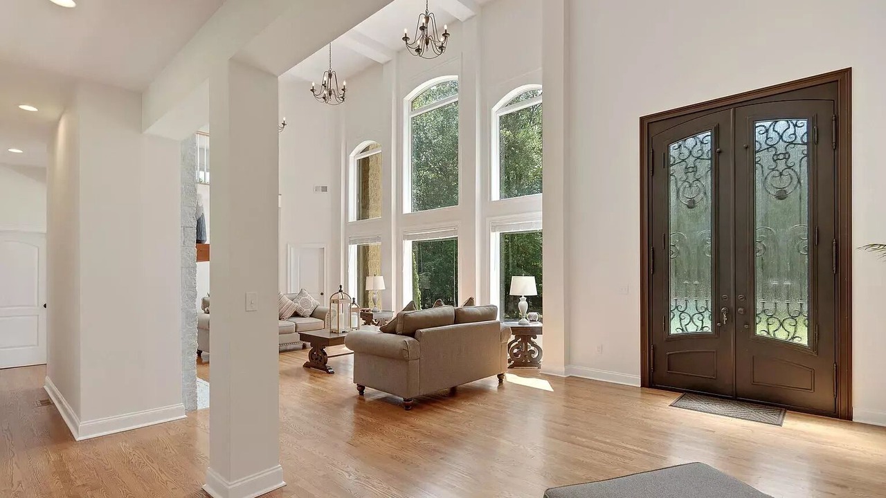 Photo of Livingroom in Collierville