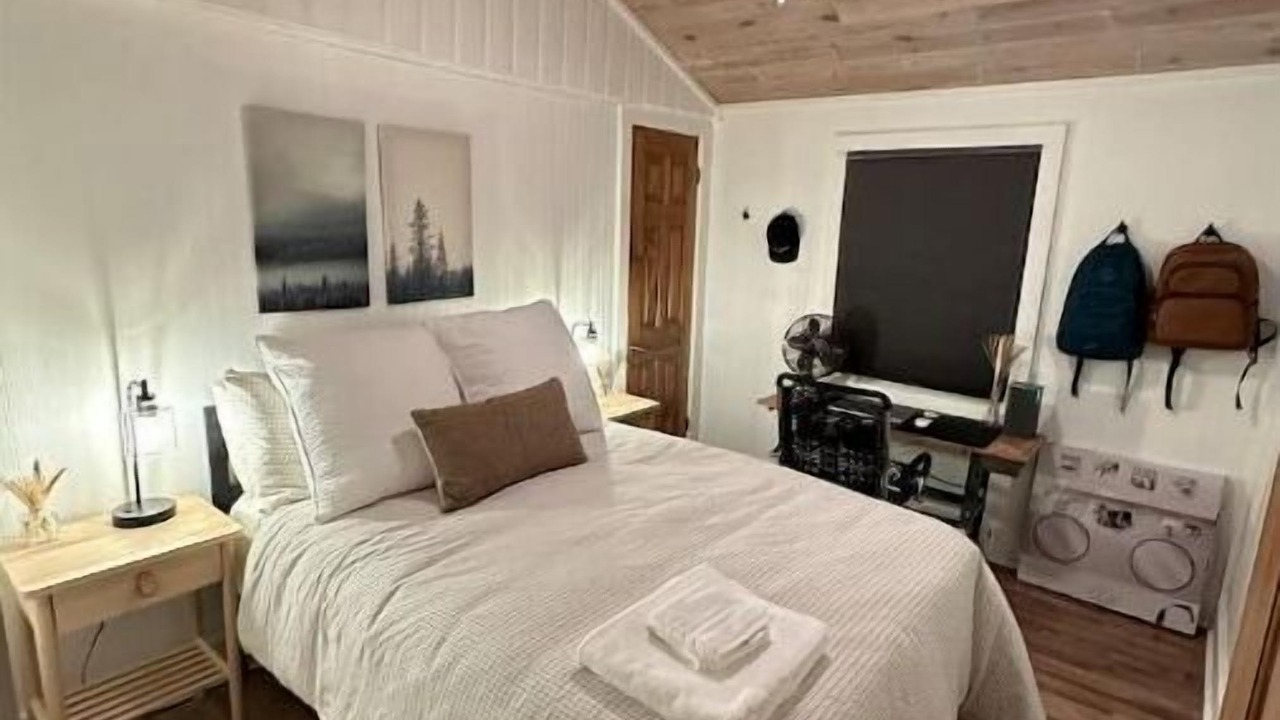 Photo of Bedroom in Minden Hills