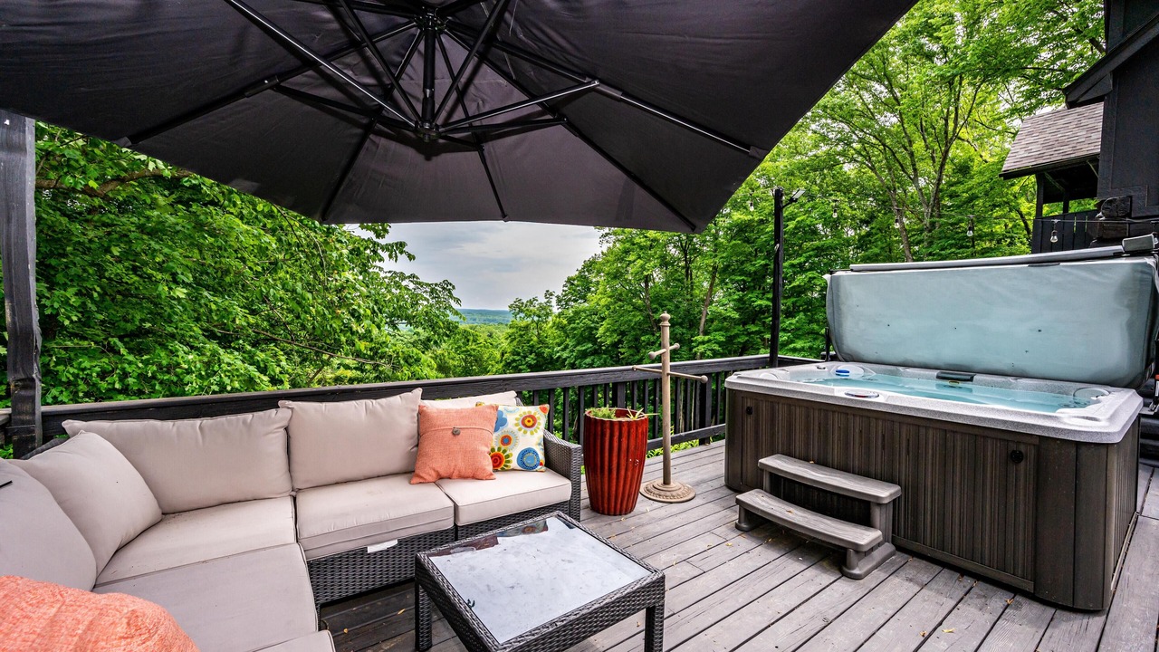 Photo of Patio Balcony in Helmsburg