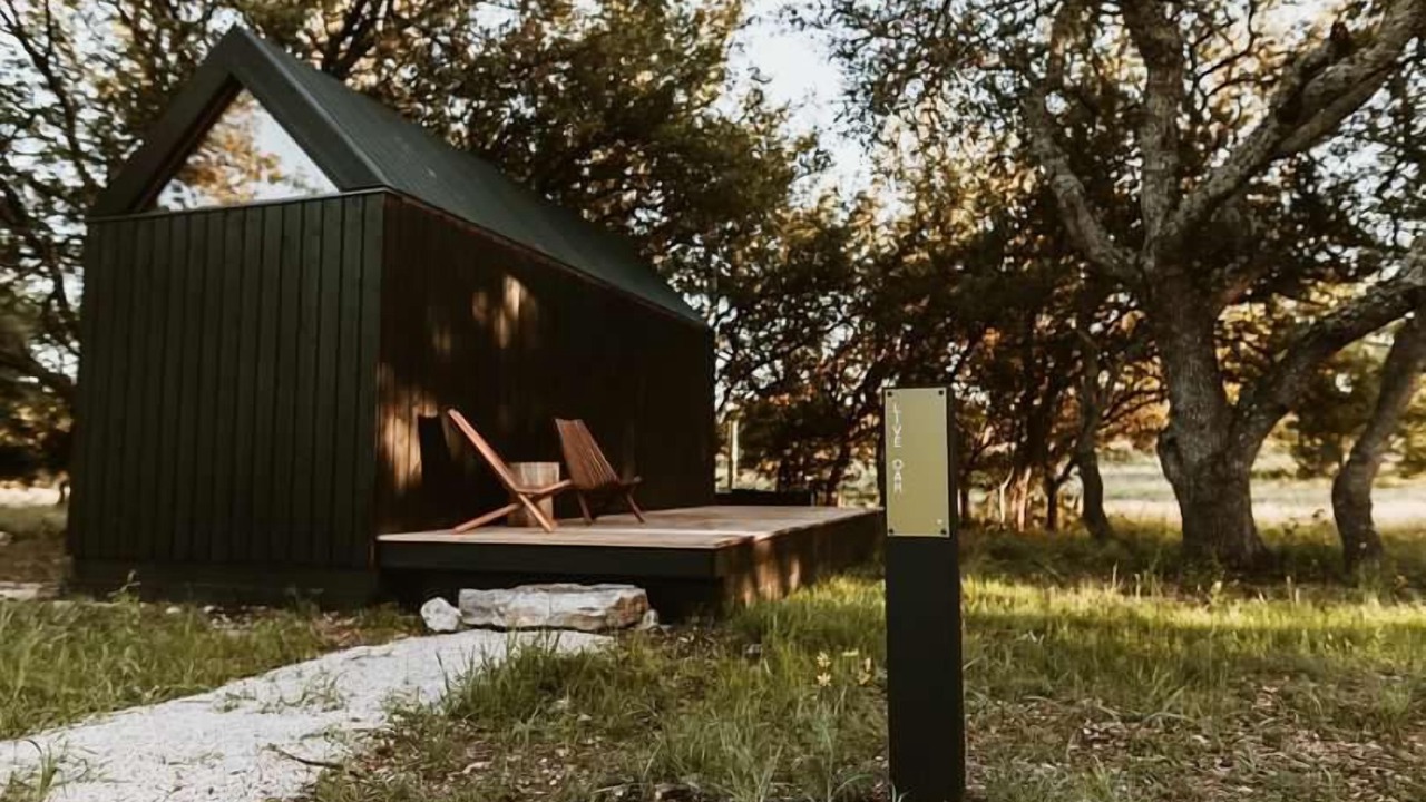Photo of Outdoor in Round Mountain