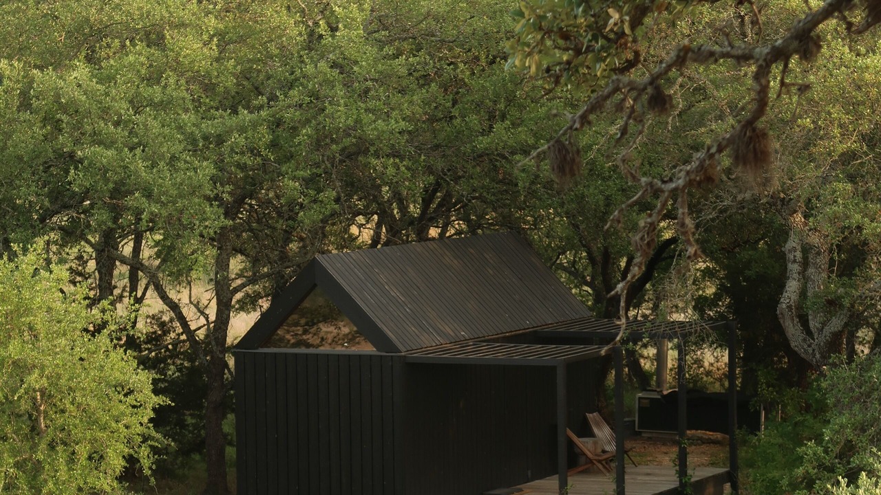 Photo of Outdoor in Round Mountain