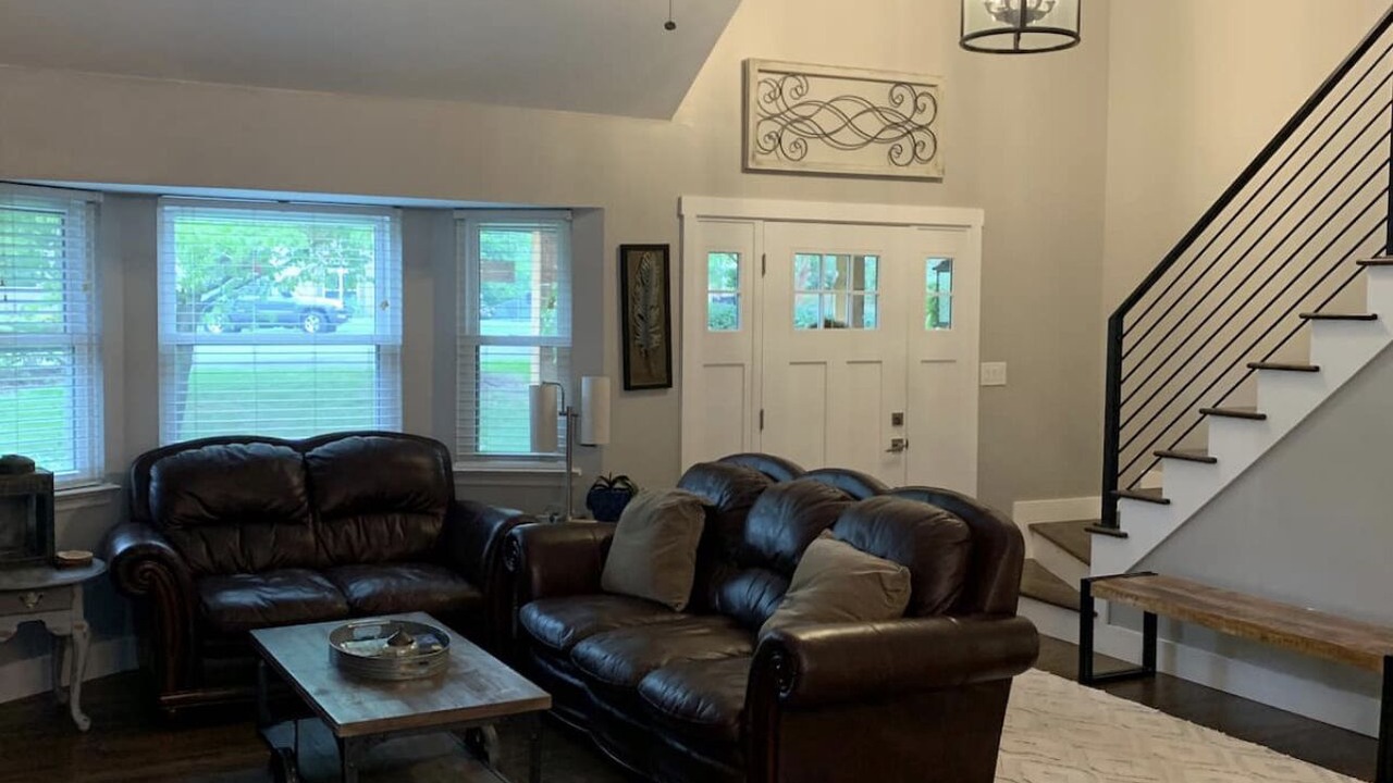 Photo of Livingroom in Lupton City