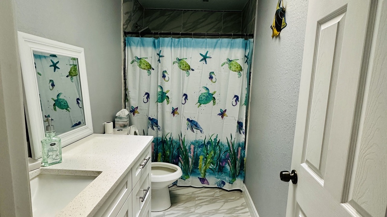 Photo of Bathroom in Sunshine