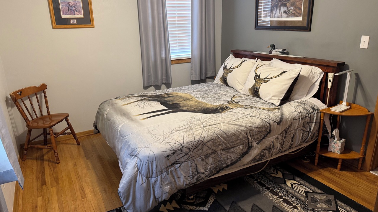 Photo of Bedroom in Alma