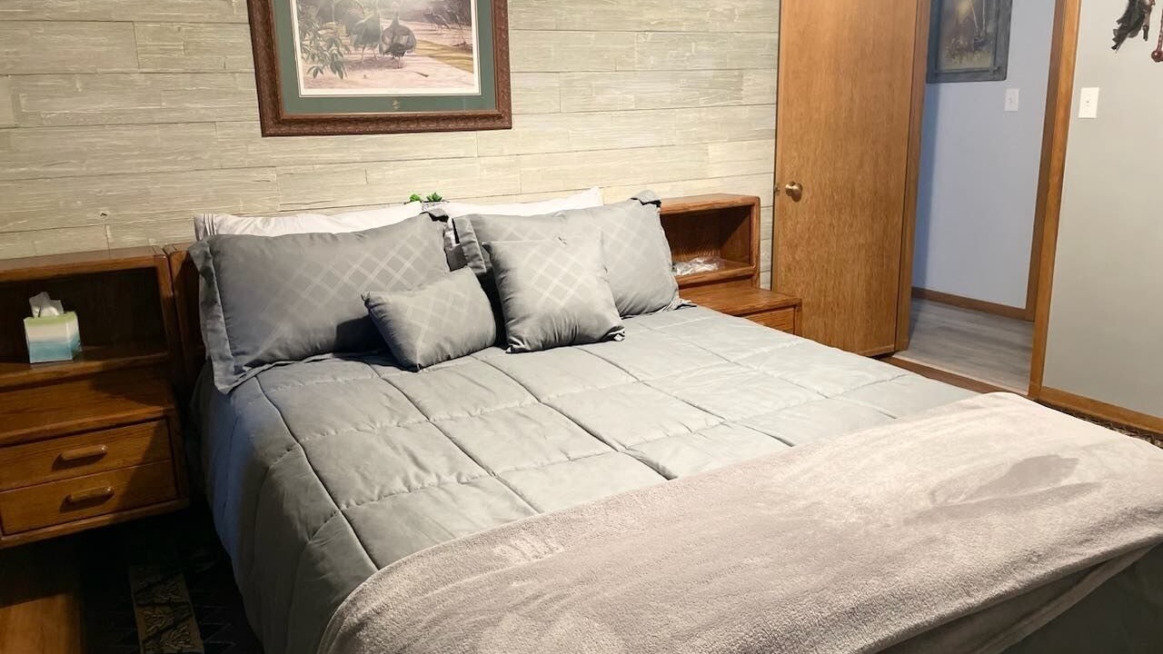 Photo of Bedroom in Alma