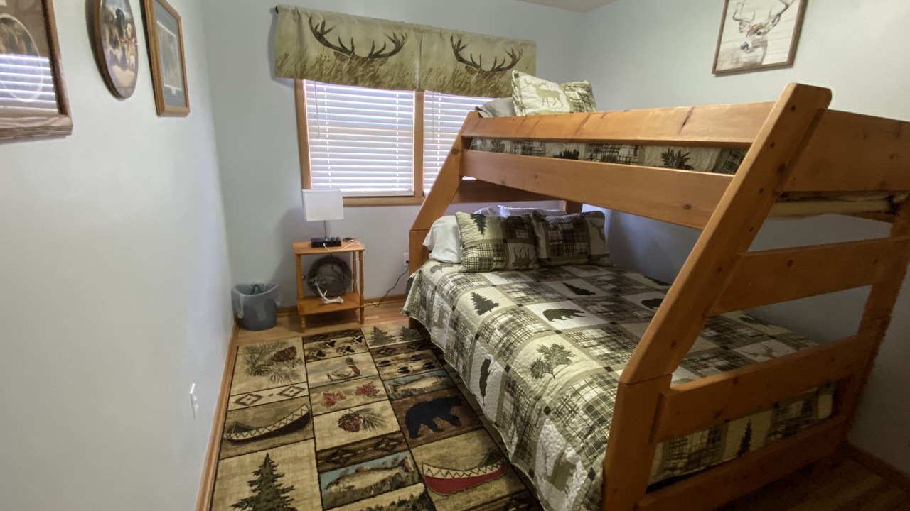 Photo of Bedroom in Alma