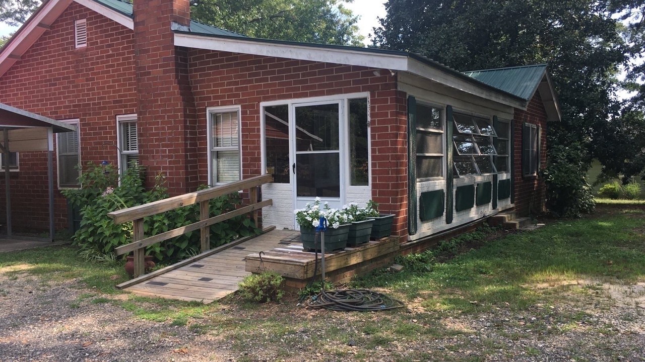 Photo of Others in Toccoa