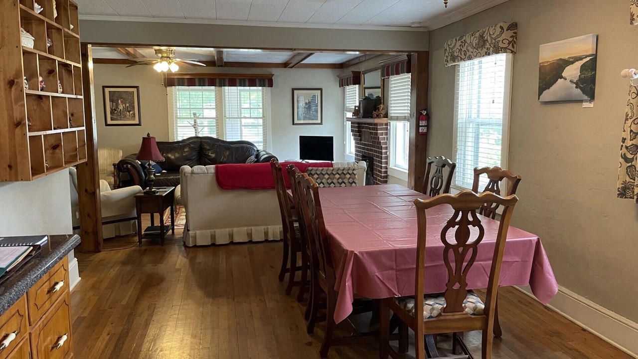 Photo of Others in Toccoa