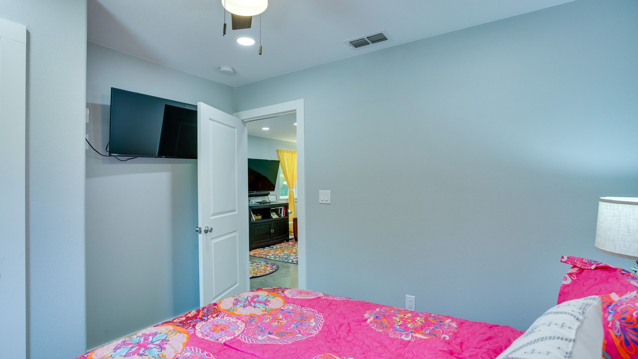 Photo of Bedroom in Mount Vernon