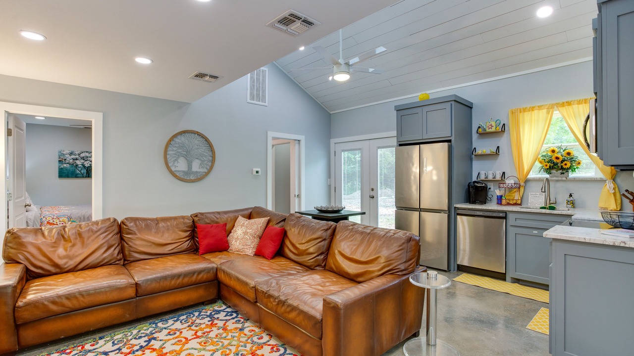 Photo of Livingroom in Mount Vernon