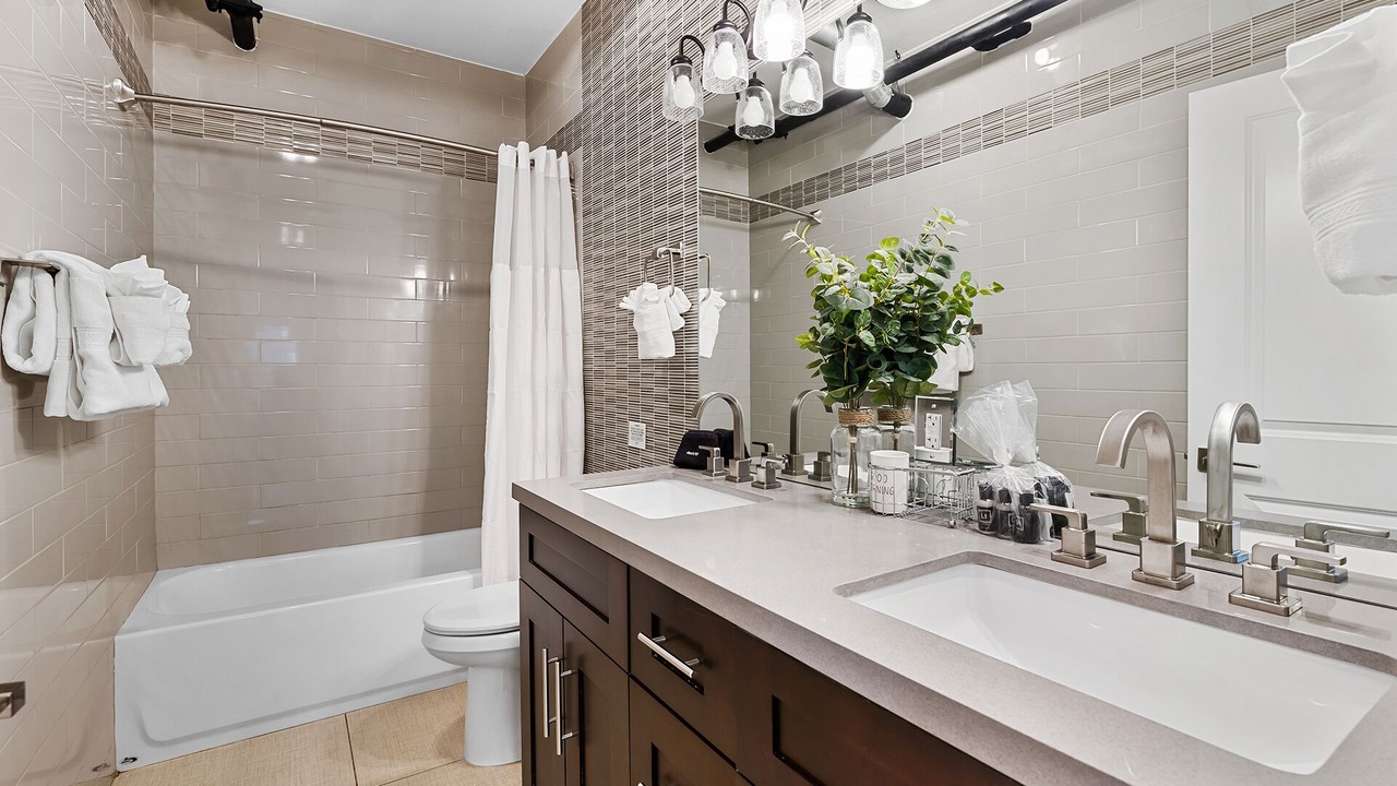 Photo of Bathroom in Wilton Manors