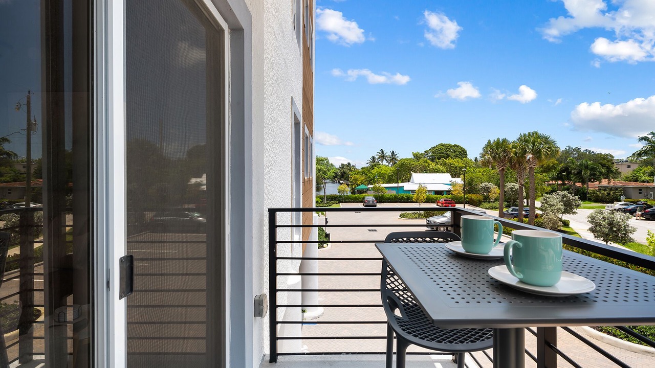 Photo of Patio Balcony in Wilton Manors