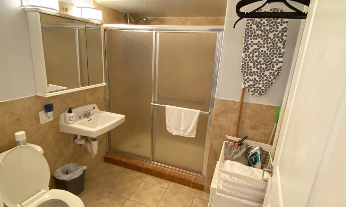 Photo of Bathroom in Weehawken