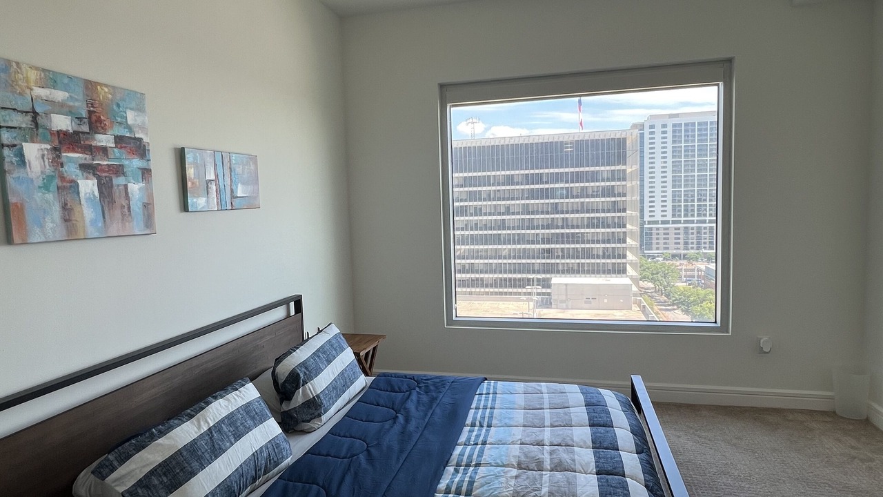 Photo of Bedroom in Midtown