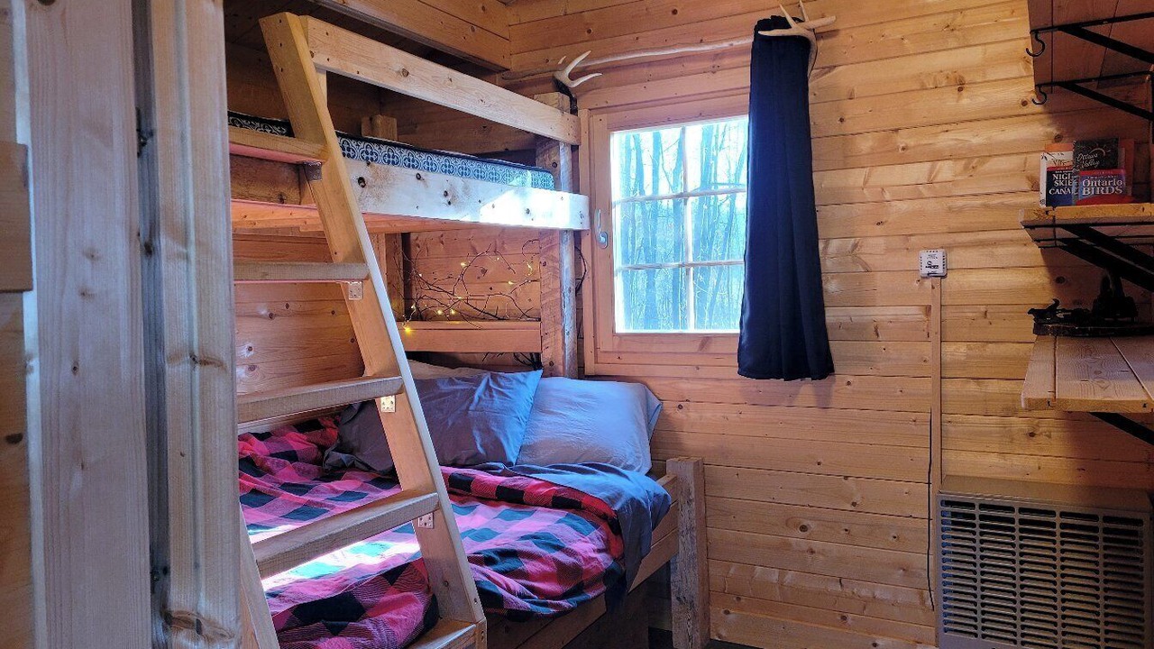 Photo of Bedroom in Golden Lake