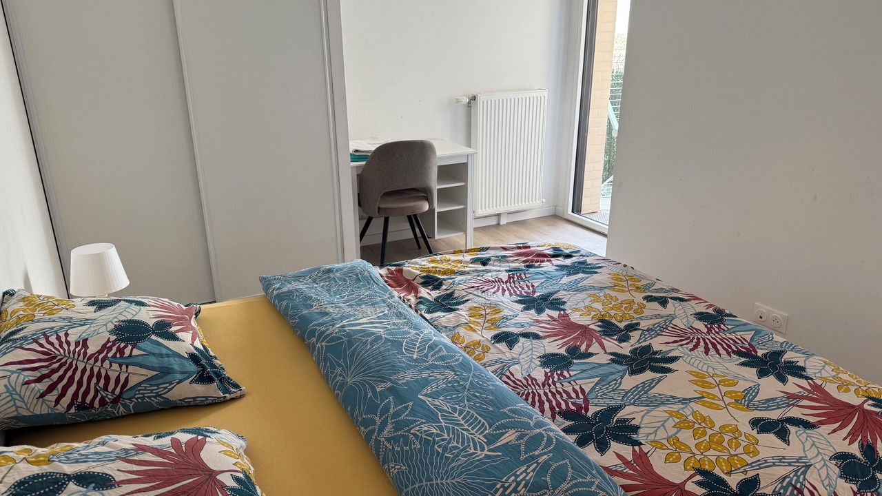 Photo of Bedroom in Villejuif