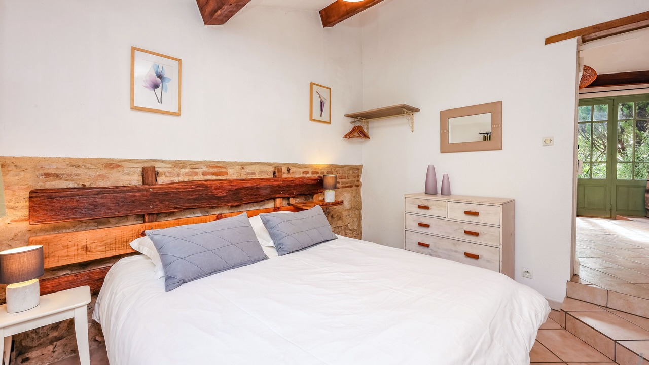Photo of Bedroom in Gaillac
