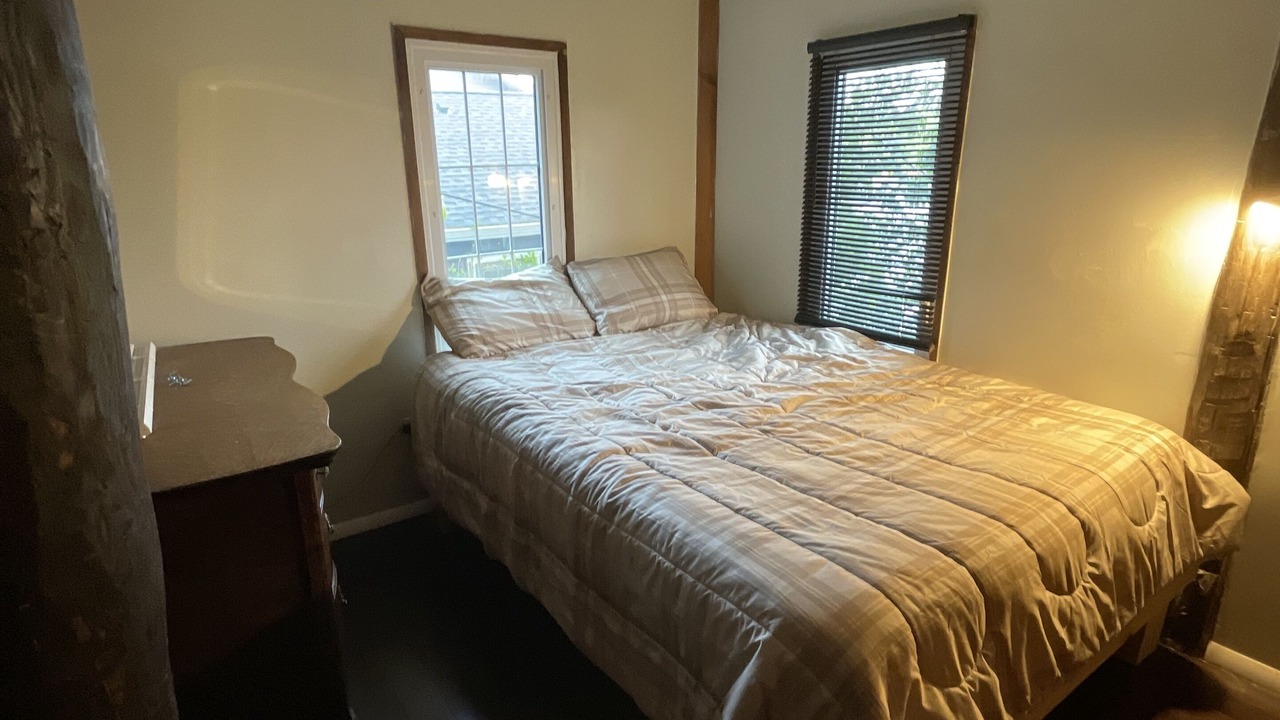 Photo of Bedroom in Lake Hopatcong