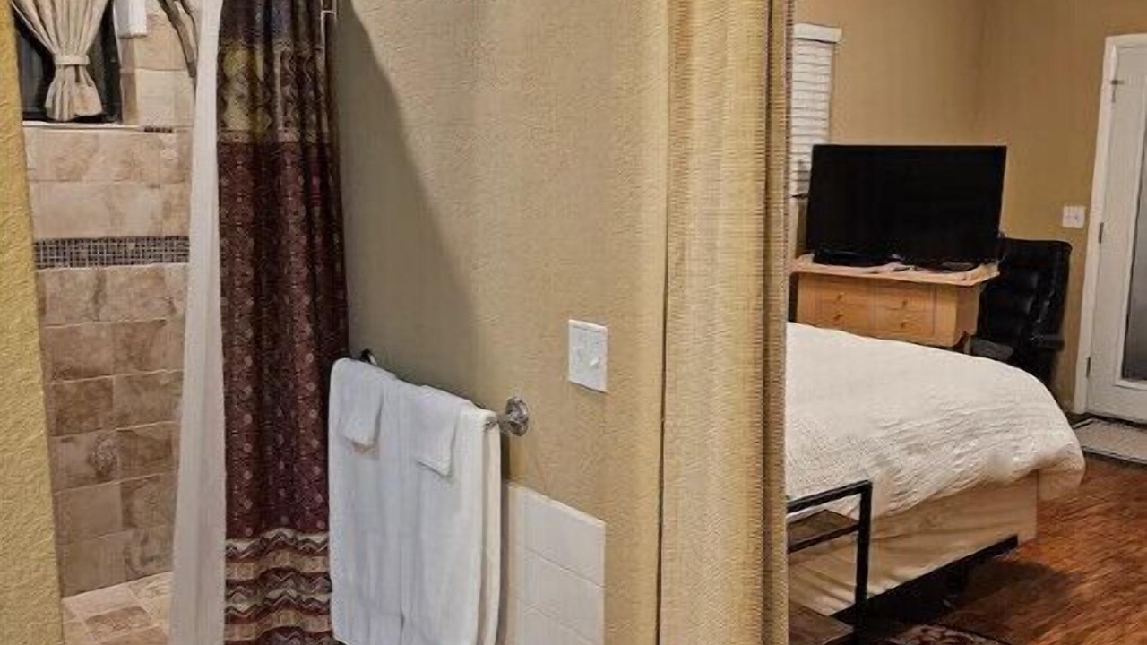 Photo of Bedroom in Rimrock