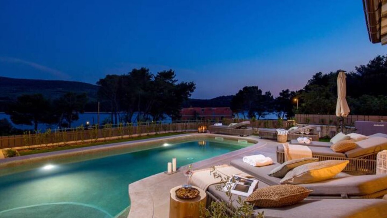 Photo of Outdoor in Cres