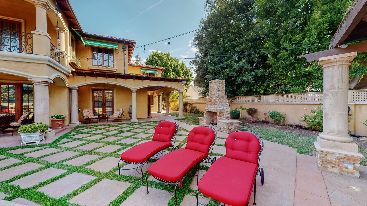 Photo of Patio Balcony in Sherman Oaks