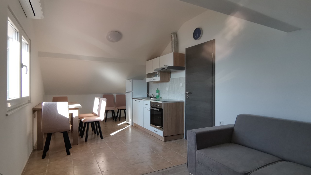 Photo of Livingroom in Muline