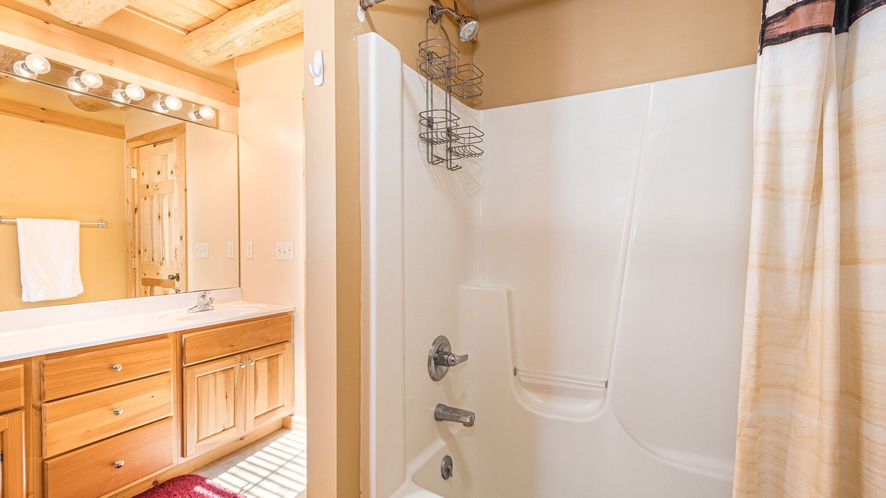 Photo of Bathroom in Mountainside