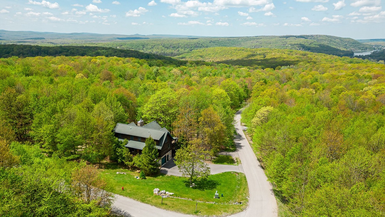 Photo of Outdoor in Mountainside