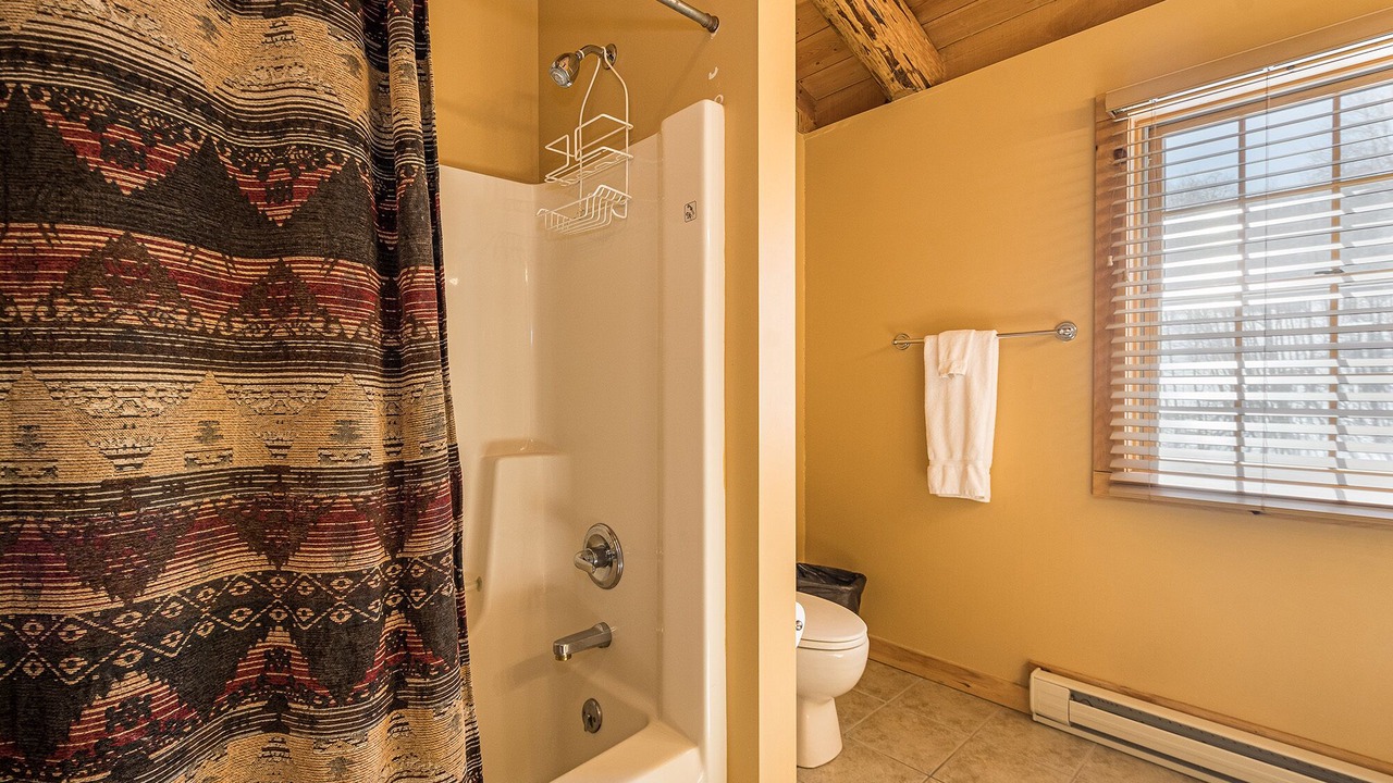 Photo of Bathroom in Mountainside