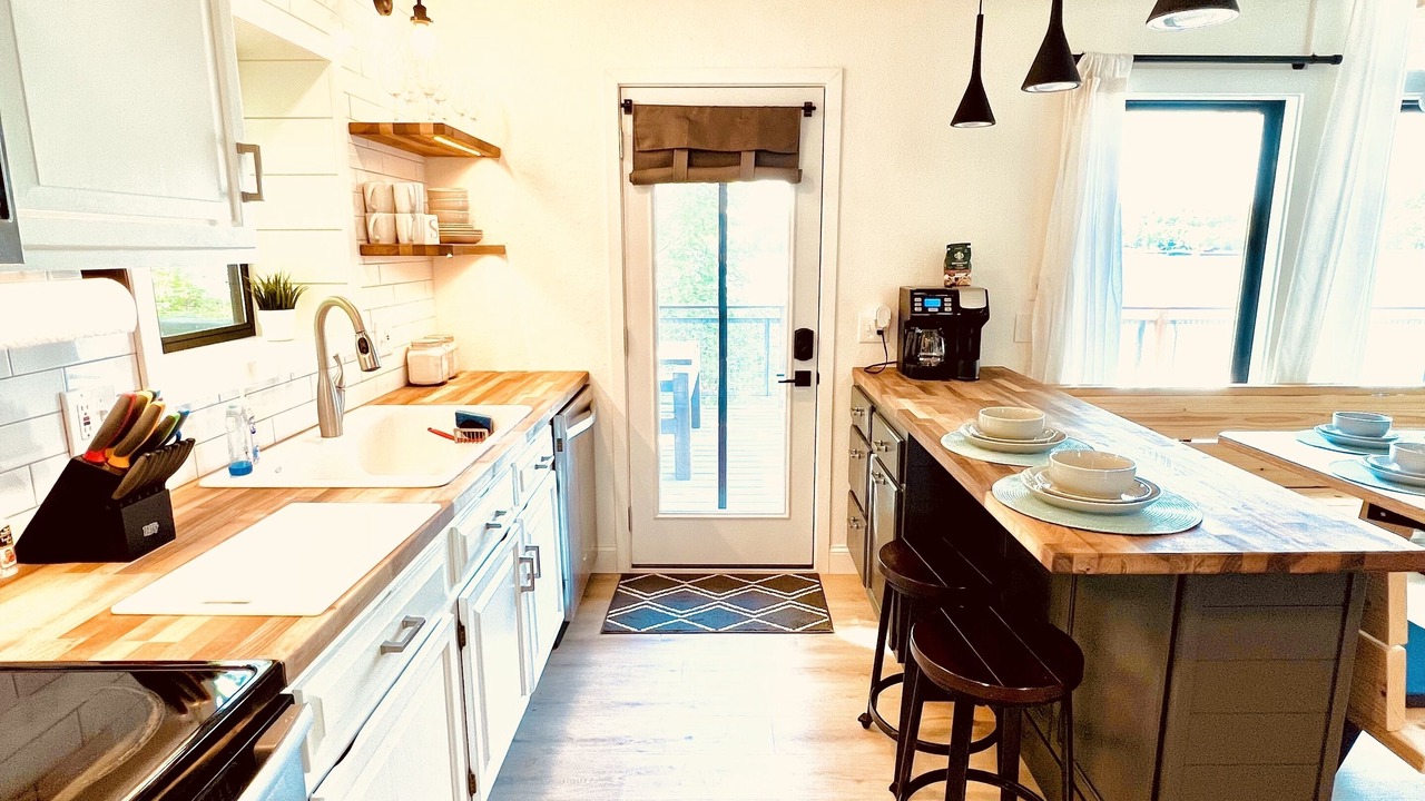Photo of Kitchen in Linn Creek