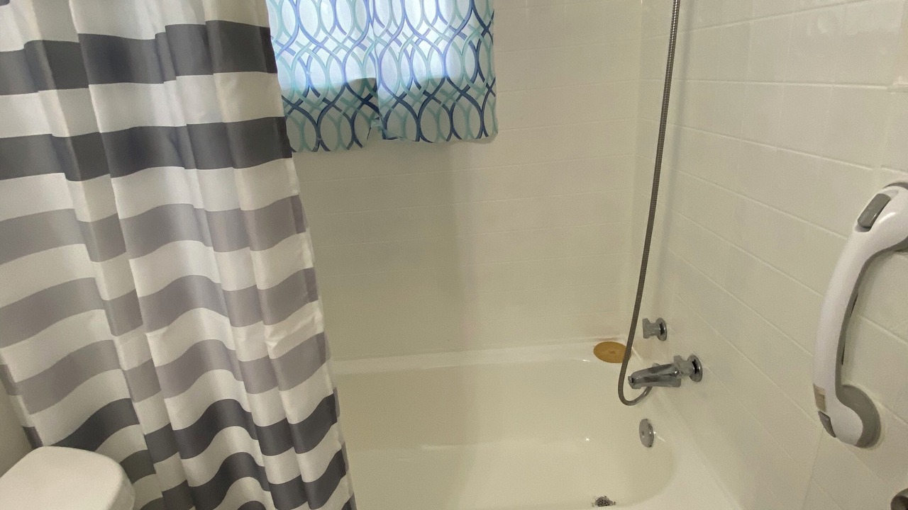 Photo of Bathroom in Tougaloo