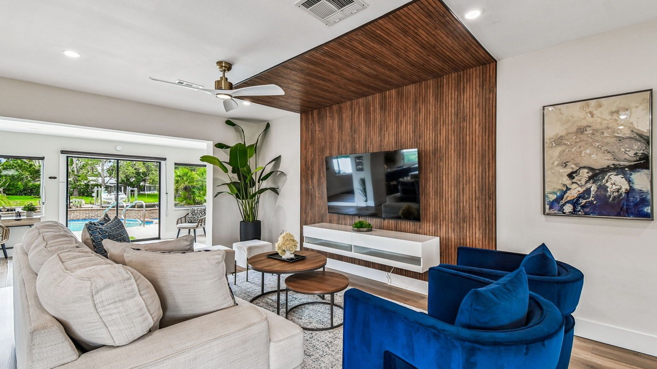 Photo of Livingroom in Bay Crest Park