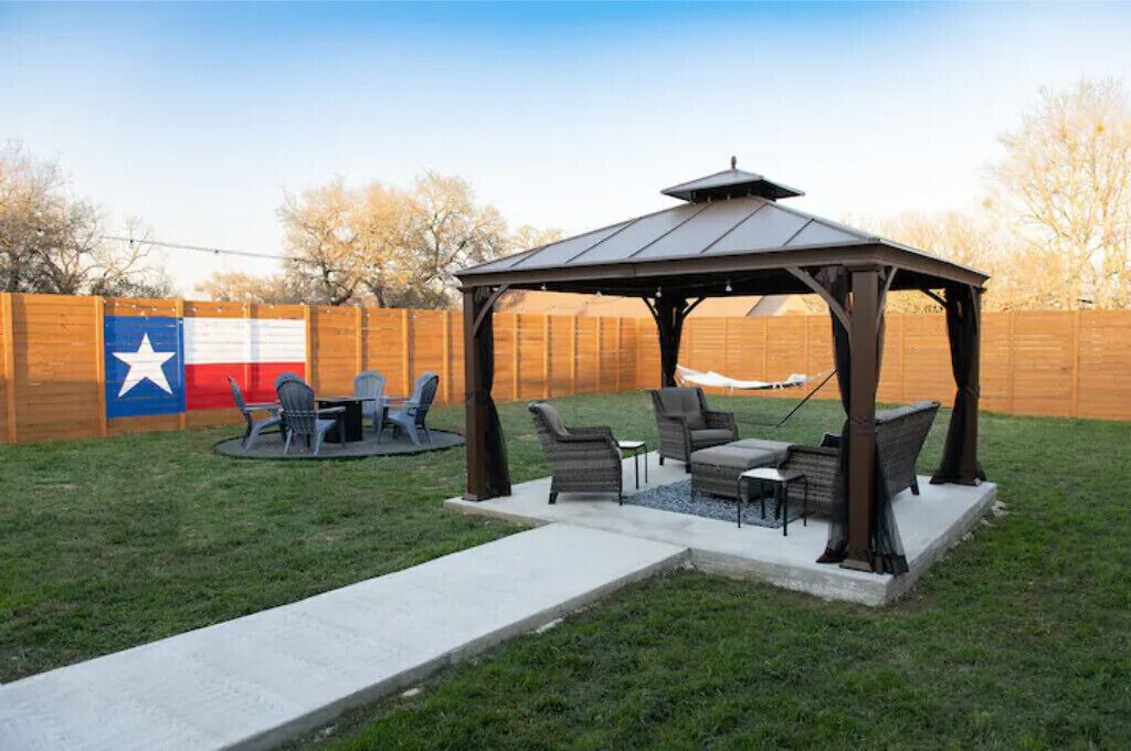 Photo of Outdoor in Johnson City