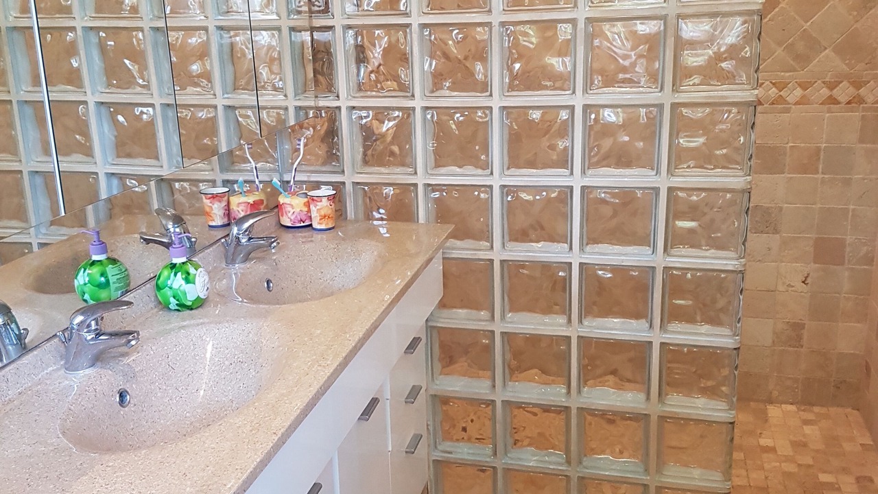 Photo of Bathroom in Mauguio