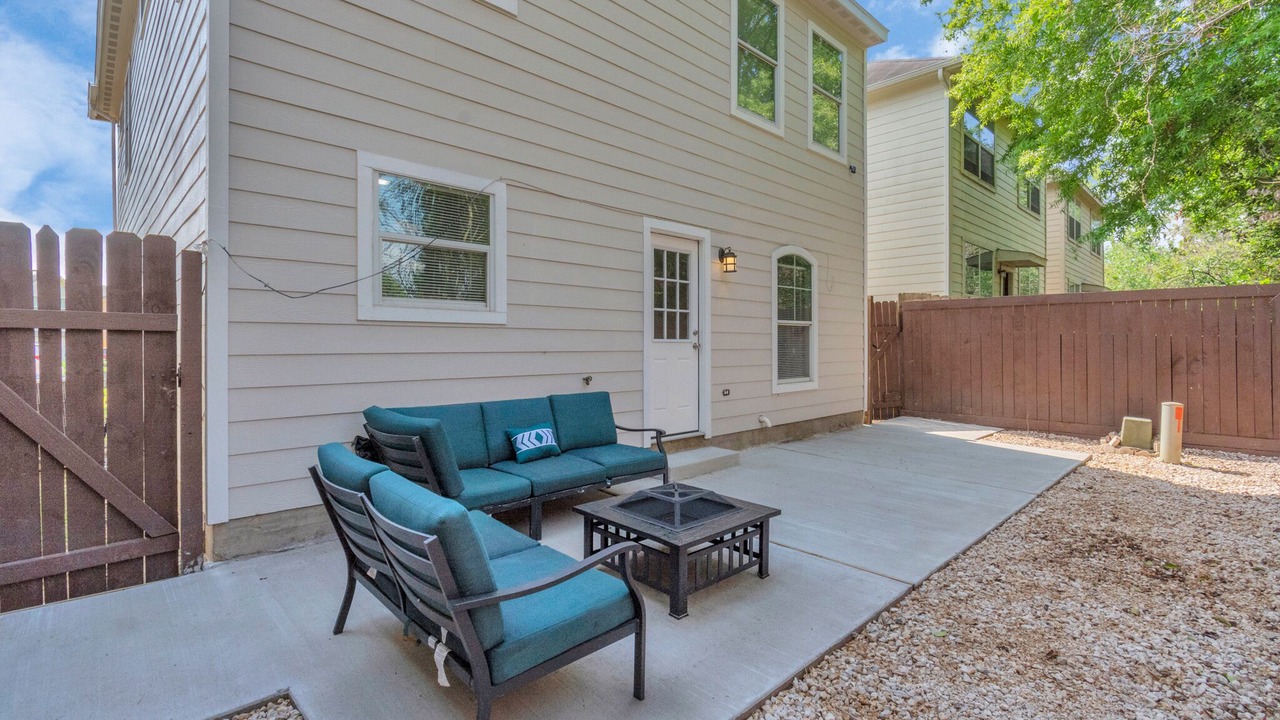 Photo of Patio Balcony in Houston