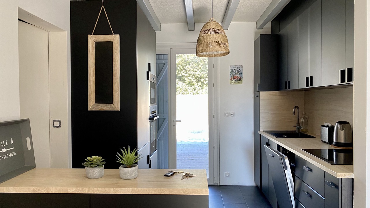 Photo of Kitchen in Saint-Vincent-sur-Jard