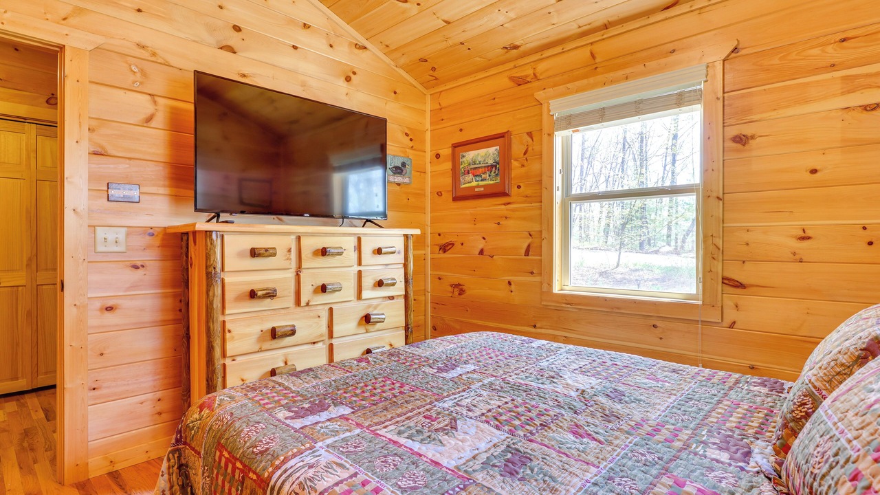 Photo of Bedroom in Murphy