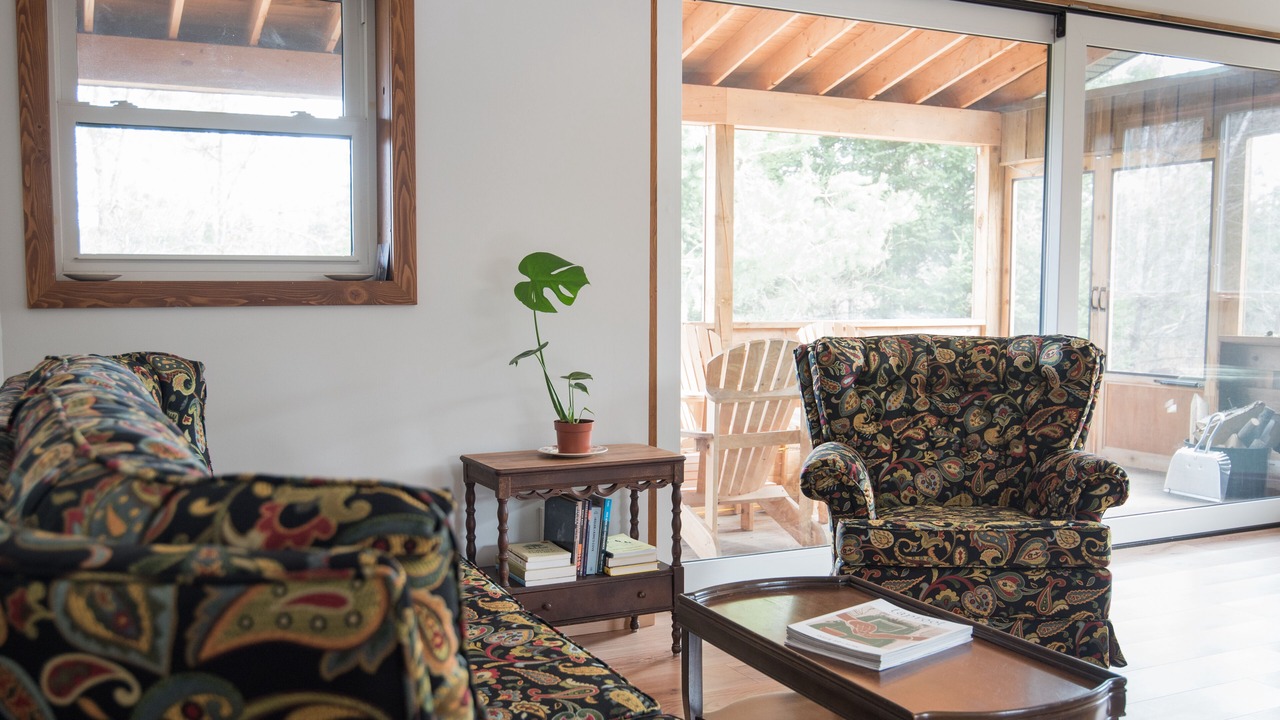 Photo of Livingroom in Ryerson
