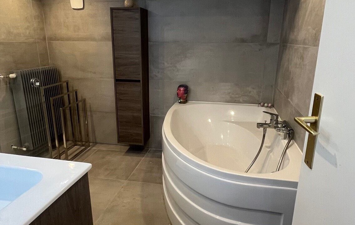 Photo of Bathroom in Vigoulet-Auzil