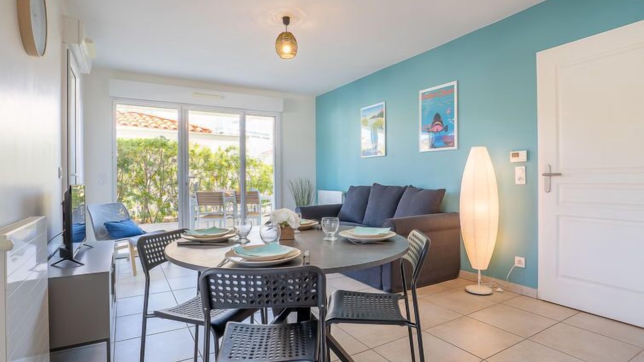 Photo of Bedroom in Carqueiranne