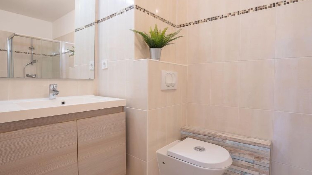 Photo of Bathroom in Carqueiranne
