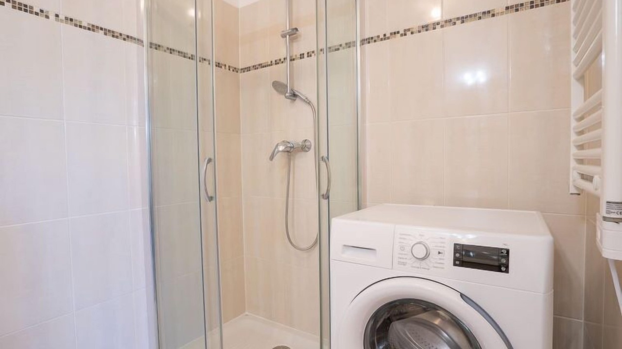 Photo of Bathroom in Carqueiranne