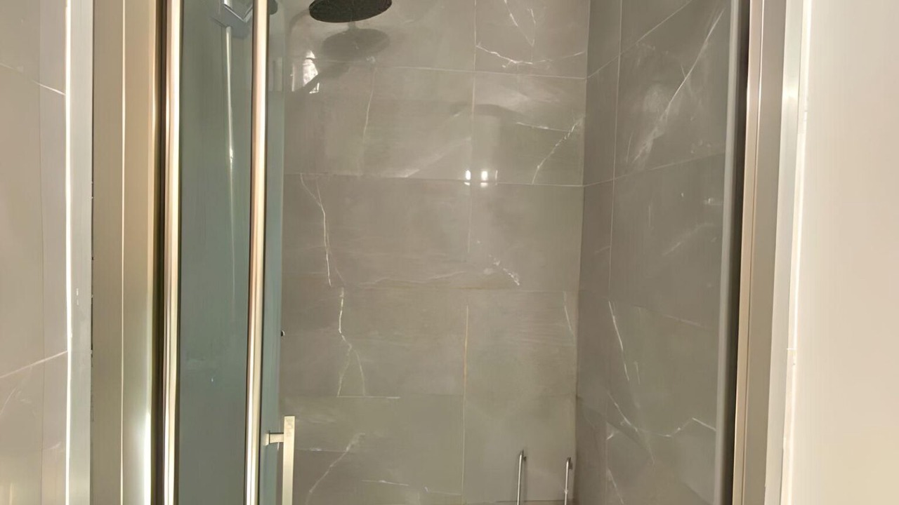 Photo of Bathroom in Arsenal