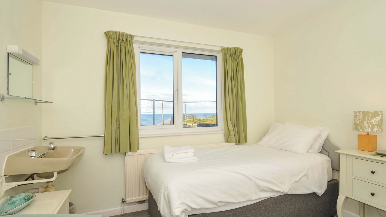 Photo of Bedroom in Trebetherick