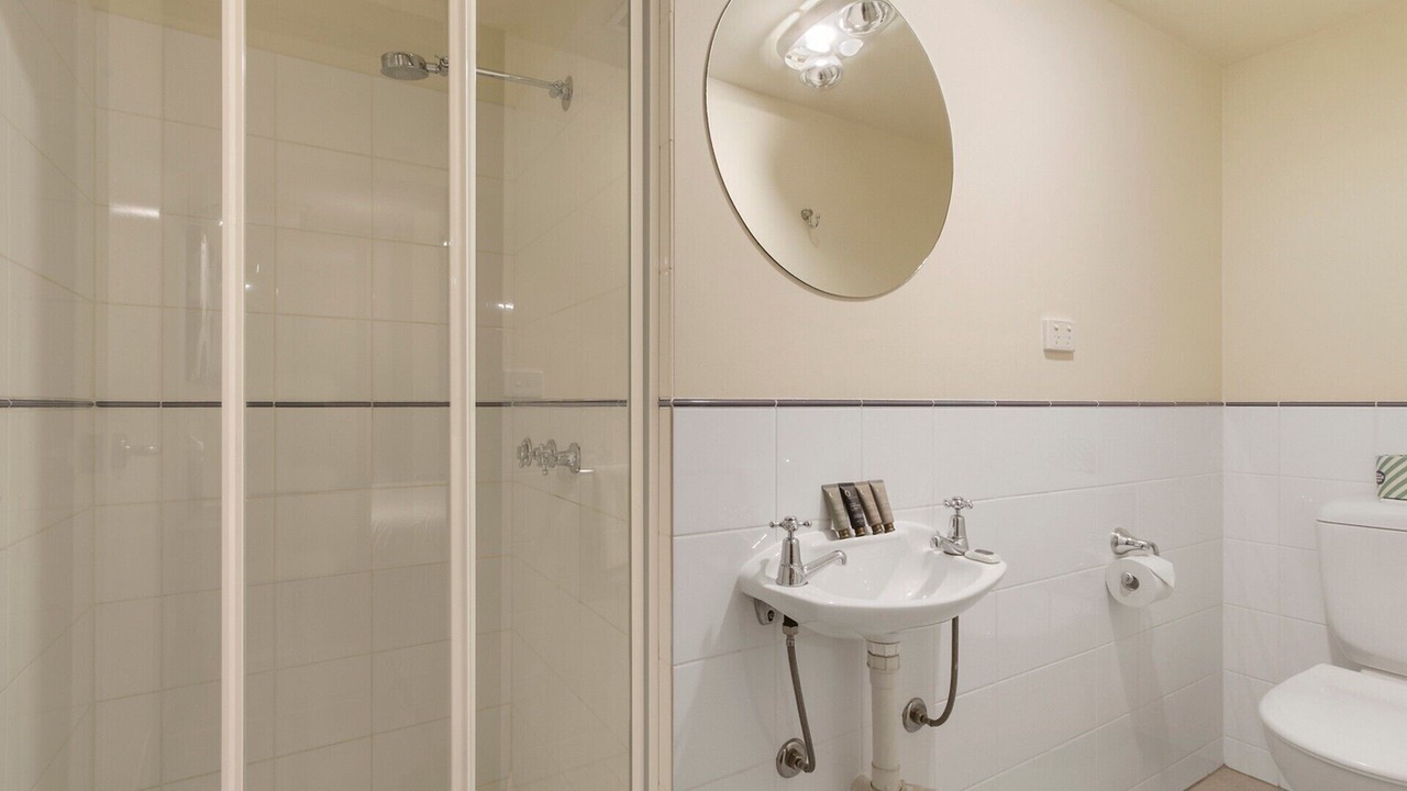 Photo of Bathroom in Hotham Heights