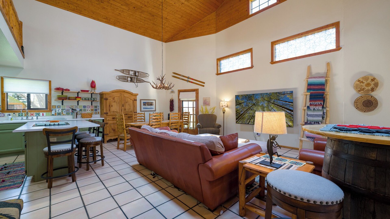 Photo of Livingroom in Los Ojos