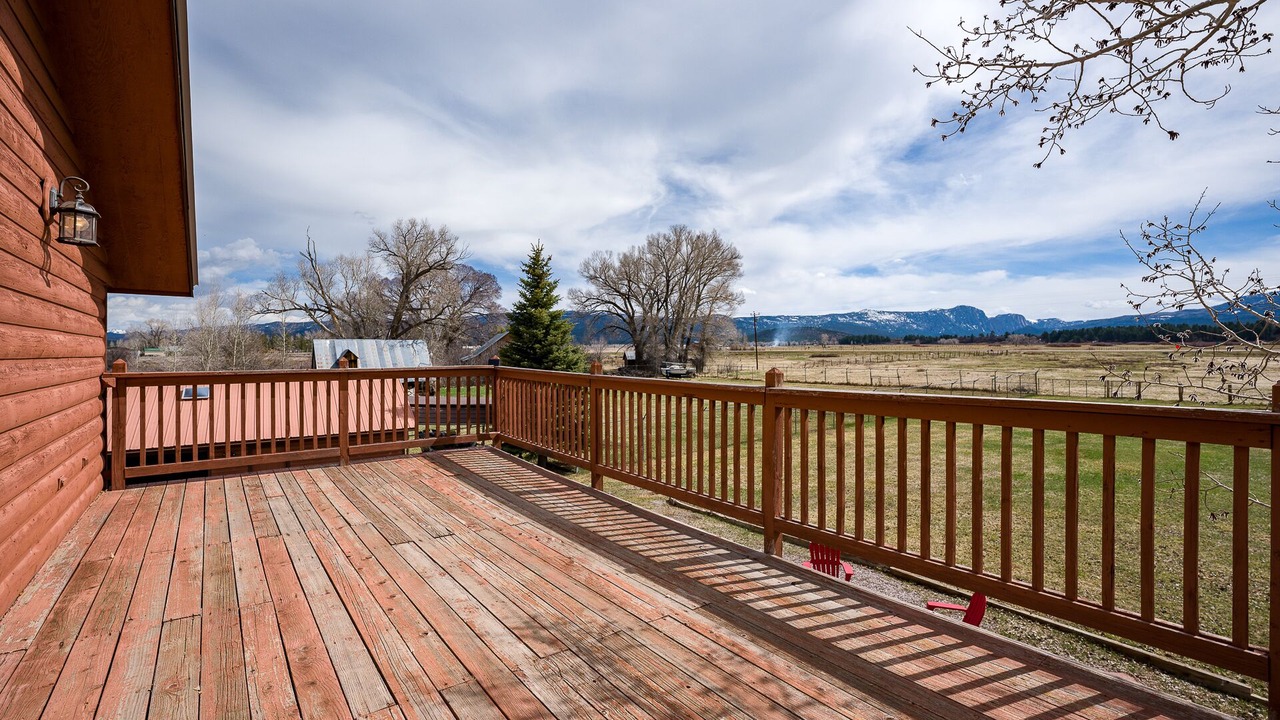 Photo of Patio Balcony in Los Ojos